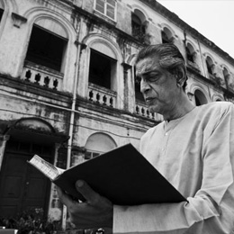 Ray with his book, Calcutta                                                                                                                                                                             