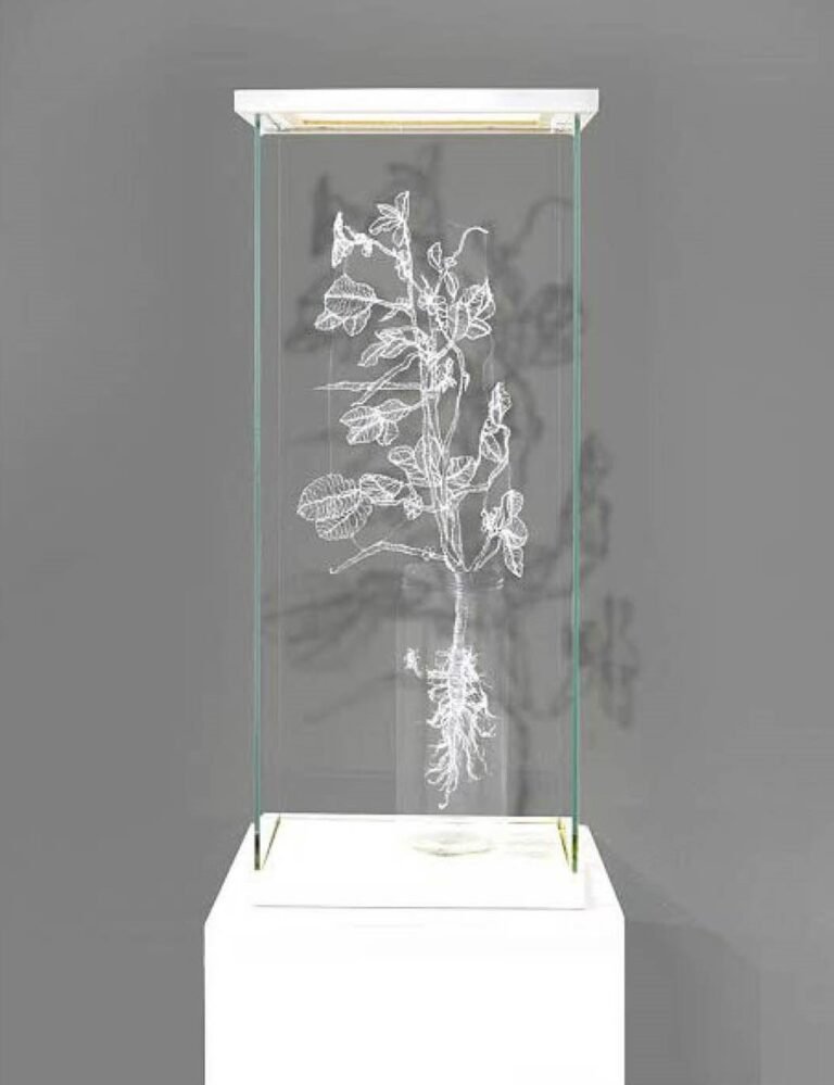 Sumakshi Singh | Taglia | Glass, thread and wire | 18.5(H) x 7.5(W) x 6.5(D) Inches