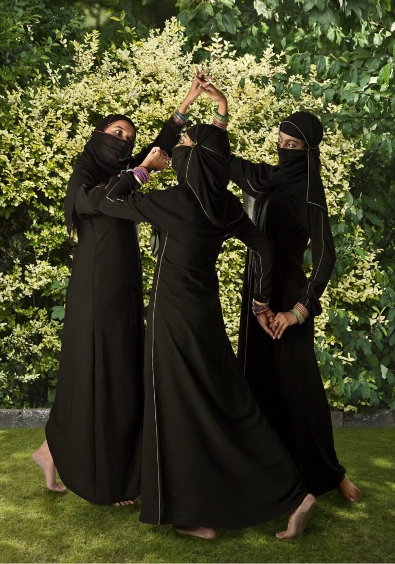 Vivek Vilasini | Three Graces 1 | 2010 | Archival print on hanemuhle photo rag. Limited edition 7 of 9 + 1 AP | 81 x 57 Inches